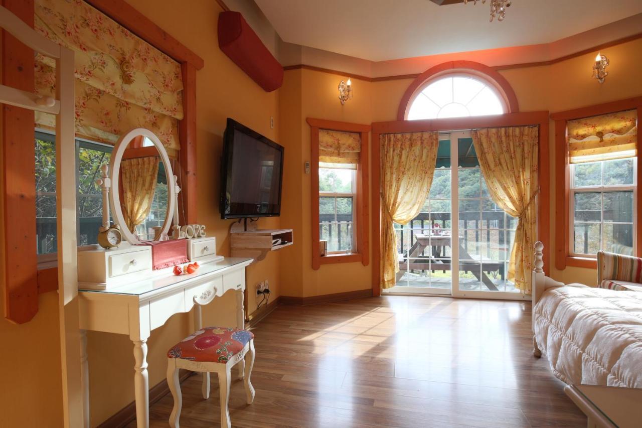 Gyeongju Jy Pension Екстер'єр фото