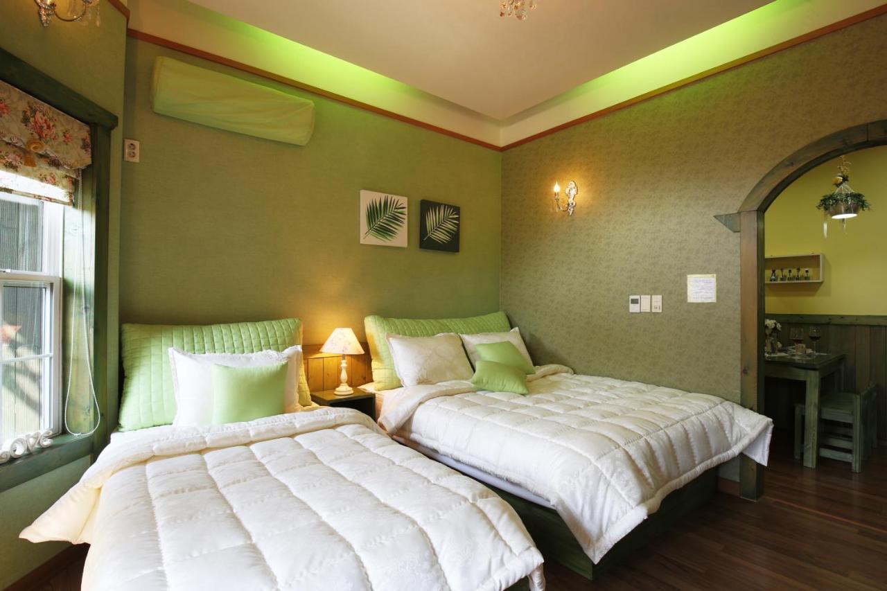 Gyeongju Jy Pension Екстер'єр фото