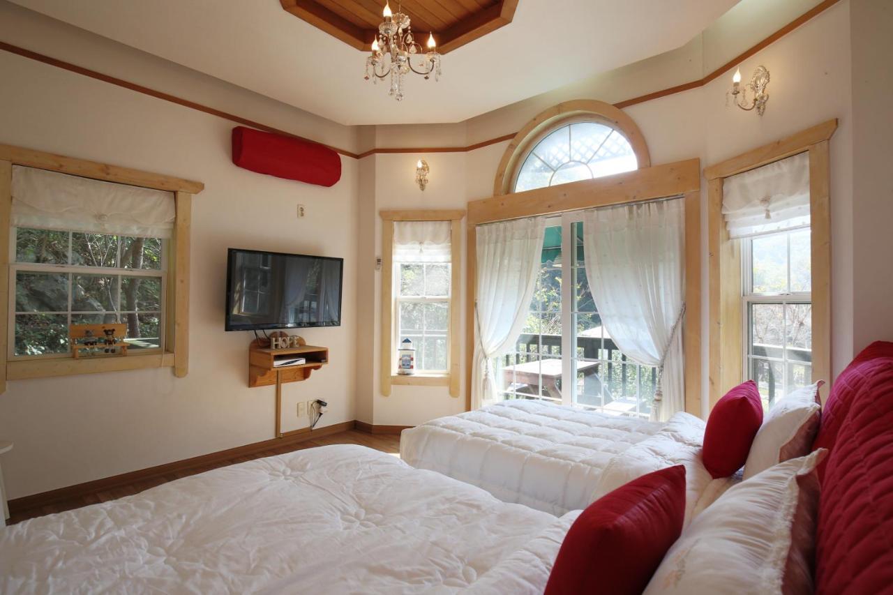 Gyeongju Jy Pension Екстер'єр фото